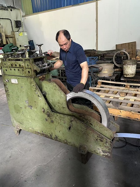 High-volume metal stamping production